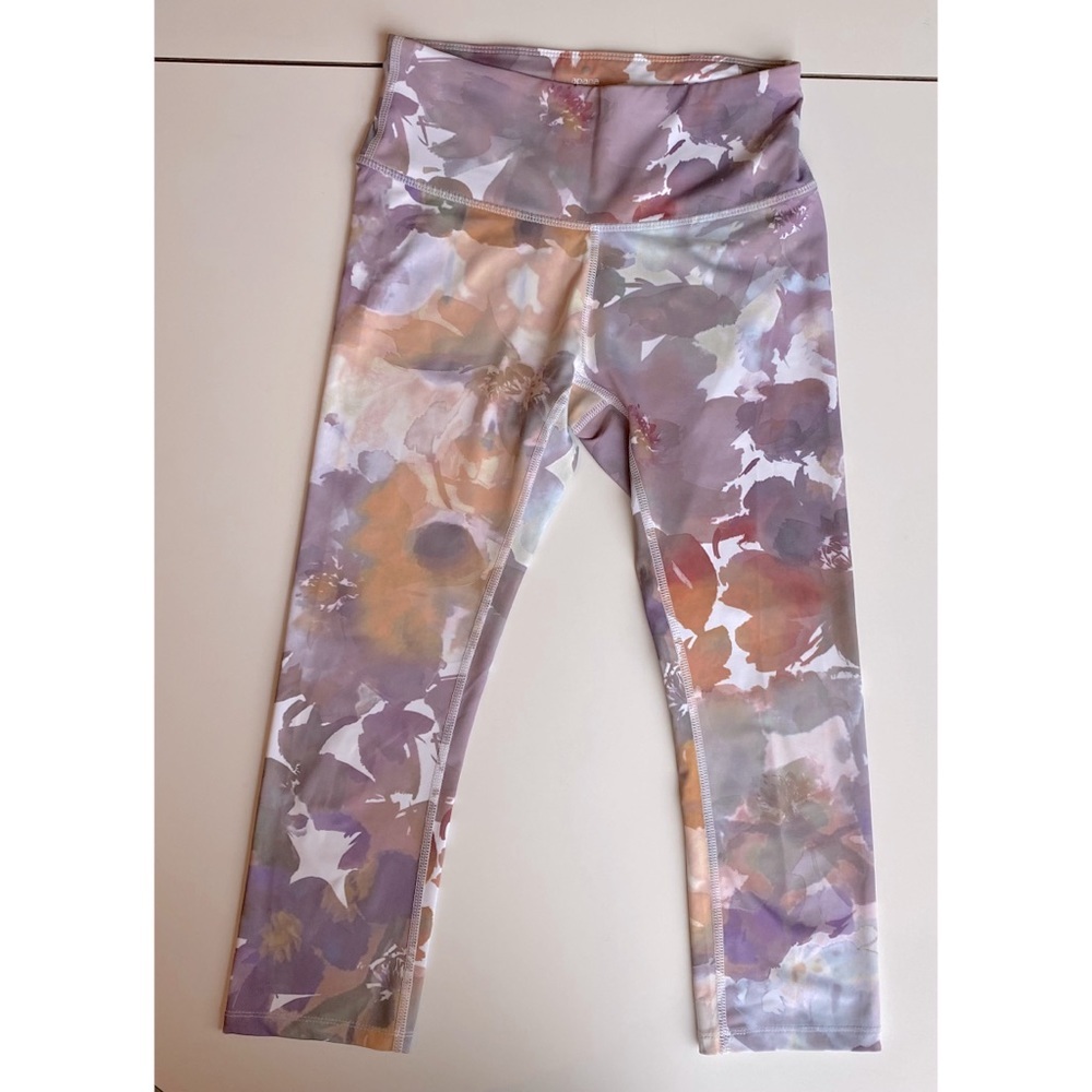 Apana leggings.. you can never have enough!! - Picture 5 of 11